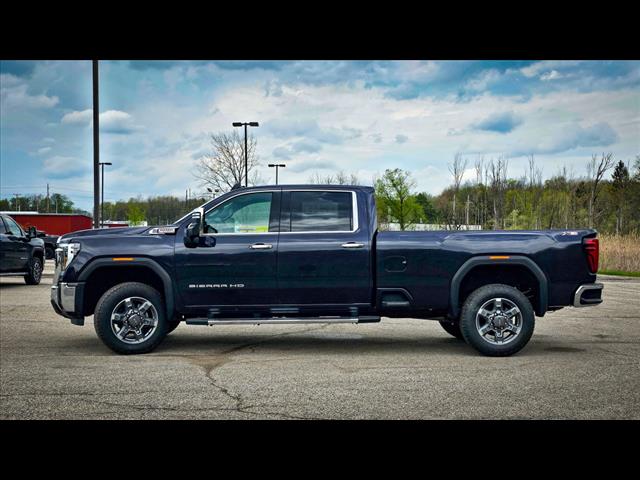 2025 GMC Sierra 3500HD SLT