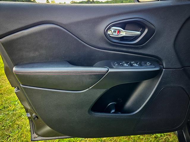 2021 Jeep Cherokee Trailhawk