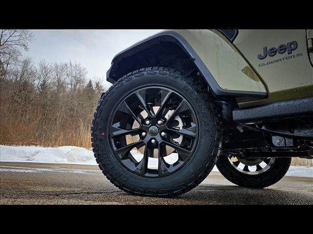 2025 Jeep Gladiator NightHawk