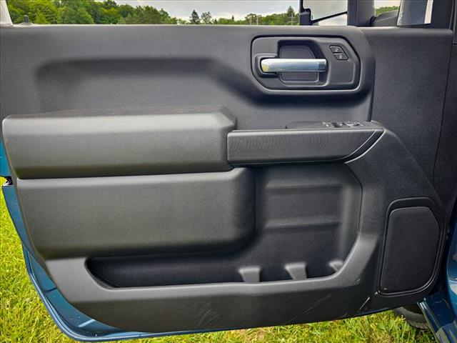 2025 GMC Sierra 2500HD Pro
