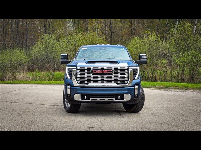 2025 GMC Sierra 2500HD Denali