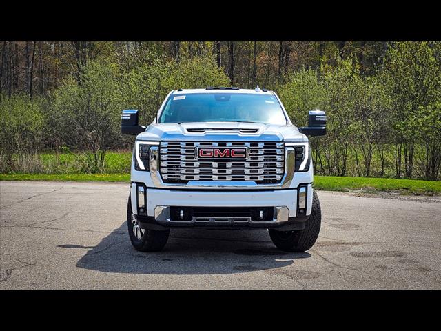 2025 GMC Sierra 2500HD Denali
