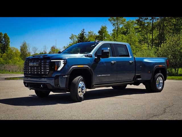 2025 GMC Sierra 3500HD Denali Ultimate