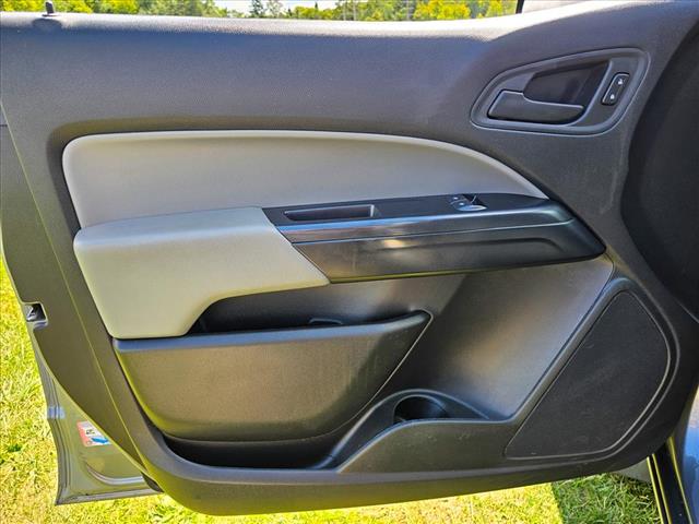 2022 GMC Canyon Elevation Standard