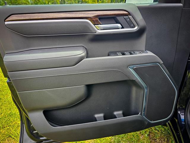 2026 GMC Sierra 1500 Elevation Standard