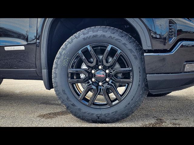 2025 GMC Sierra 1500 Elevation Standard