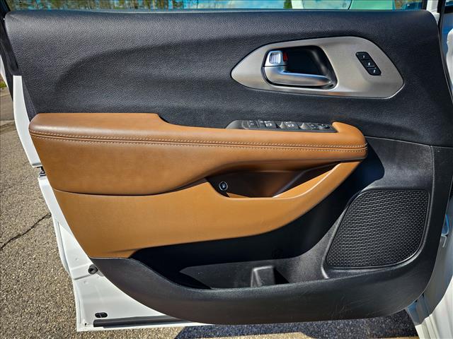 2021 Chrysler Pacifica Hybrid Limited