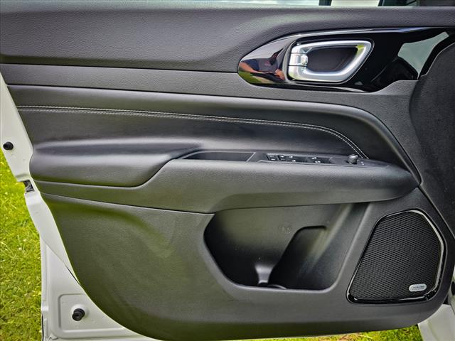 2024 Jeep Compass High Altitude