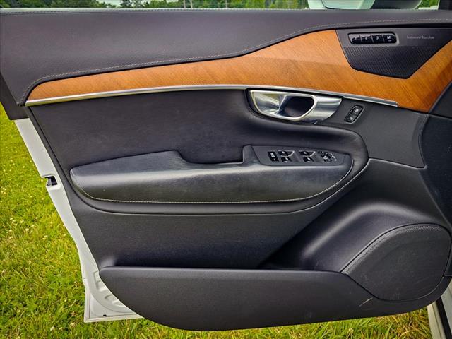 2019 Volvo XC90 T6 Inscription