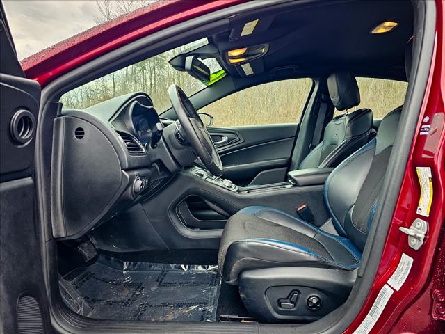 2016 Chrysler 200 S
