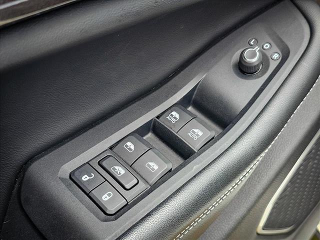 2022 Jeep Grand Cherokee Altitude