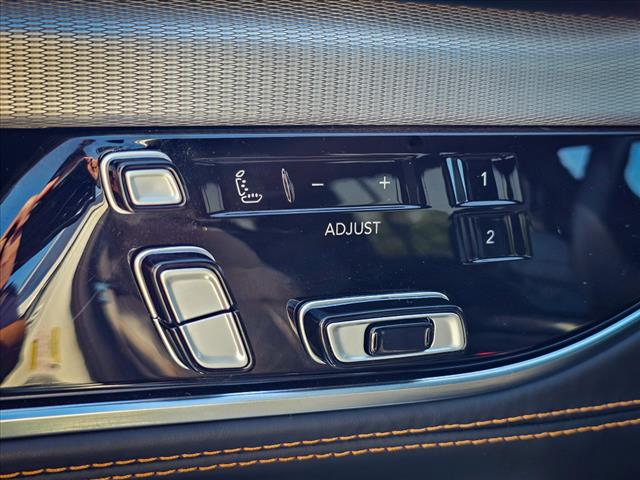2022 Jeep Grand Wagoneer Series III
