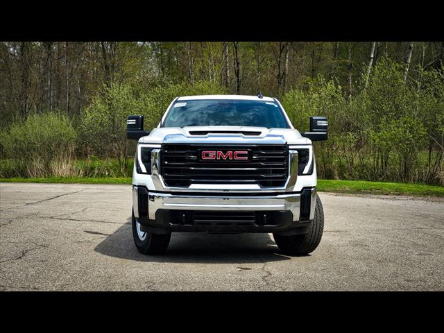 2025 GMC Sierra 3500HD Pro