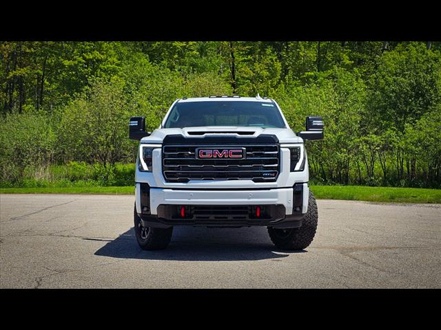 2025 GMC Sierra 2500HD AT4