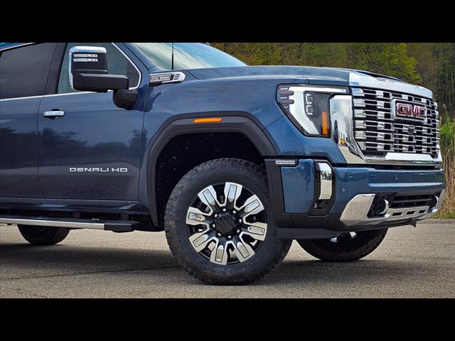 2025 GMC Sierra 2500HD Denali
