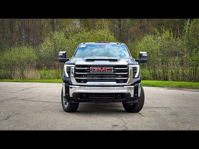 2025 GMC Sierra 3500HD SLT