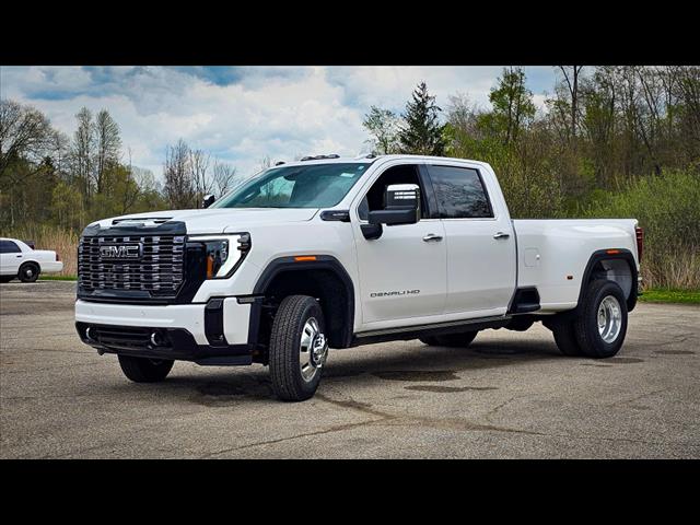 2025 GMC Sierra 3500HD Denali Ultimate