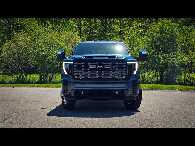 2025 GMC Sierra 3500HD Denali Ultimate
