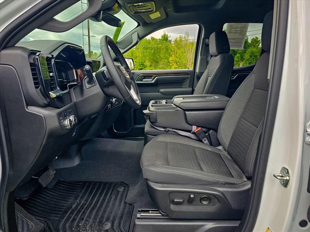 2025 GMC Sierra 1500 Elevation Standard