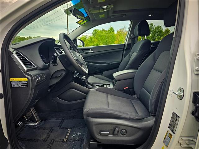 2017 Hyundai TUCSON Night