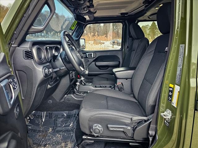 2021 Jeep Gladiator Sport S