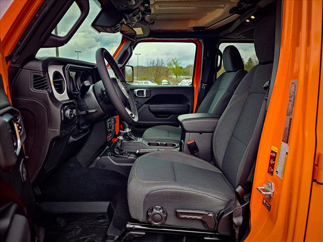 2025 Jeep Gladiator Willys