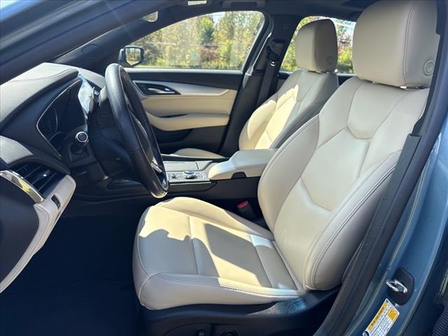 2023 Cadillac CT5 Luxury