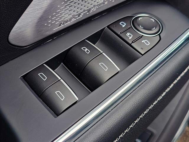 2025 GMC Acadia Denali