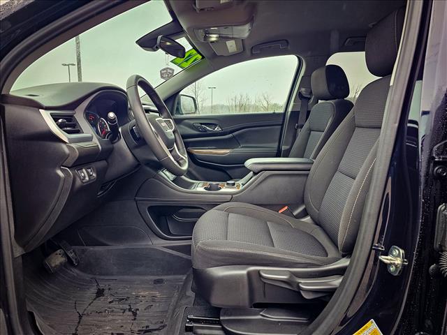 2022 GMC Acadia SLE