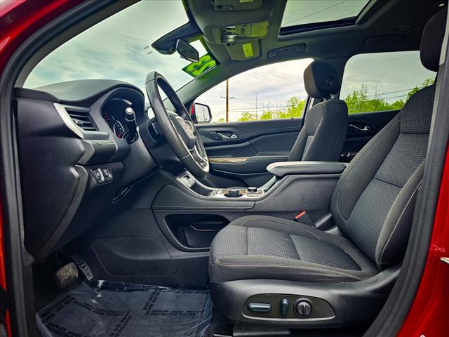 2023 GMC Acadia SLE