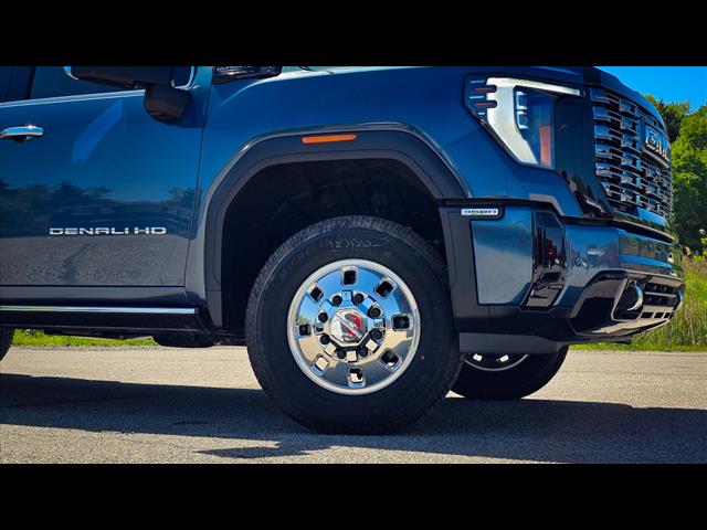 2025 GMC Sierra 3500HD Denali Ultimate