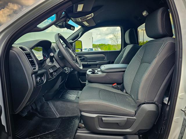 2025 RAM 5500 REG