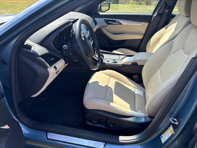 2023 Cadillac CT5 Luxury