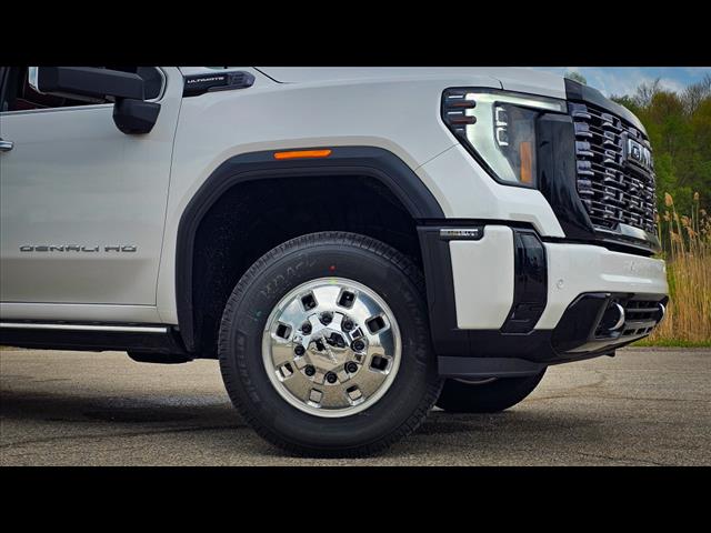 2025 GMC Sierra 3500HD Denali Ultimate