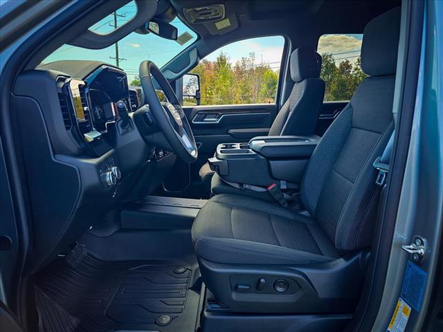 2026 GMC Sierra 2500HD SLE