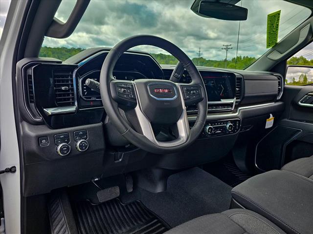 2025 GMC Sierra 1500 Elevation Standard