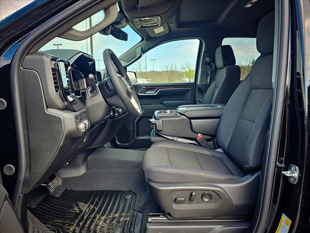 2025 GMC Sierra 1500 Elevation Standard