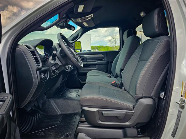 2025 RAM 5500 REG