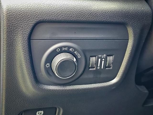 2022 Jeep Grand Cherokee Altitude