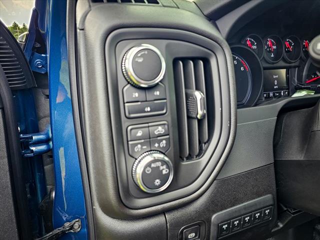 2025 GMC Sierra 2500HD Pro