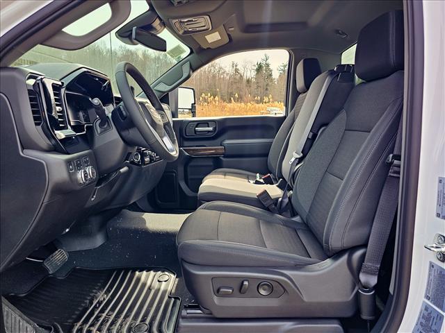 2025 GMC Sierra 2500HD SLE