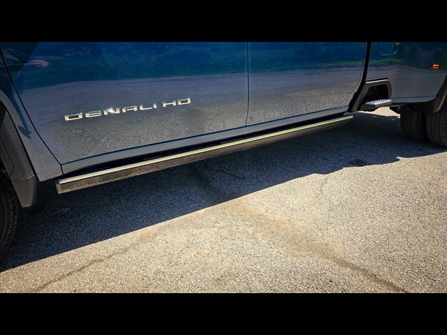 2025 GMC Sierra 3500HD Denali Ultimate