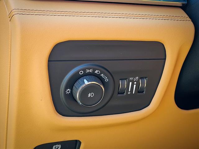 2025 Jeep Grand Cherokee Summit Reserve