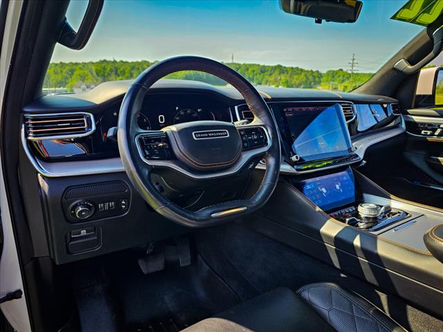 2022 Jeep Grand Wagoneer Series III