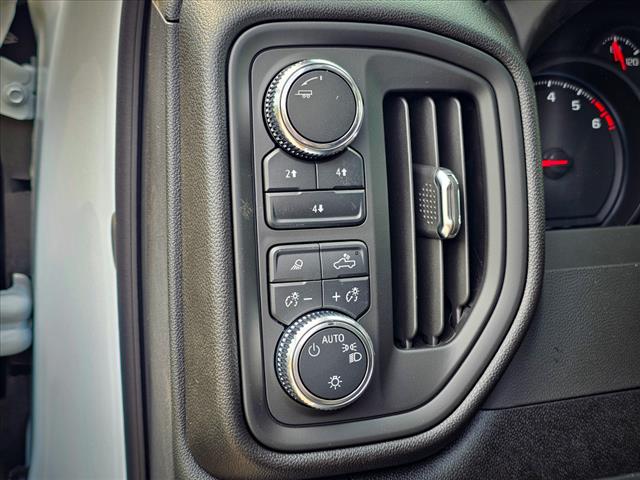 2025 GMC Sierra 3500HD Pro