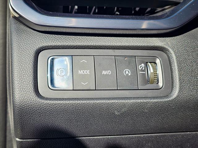 2025 GMC Acadia AT4