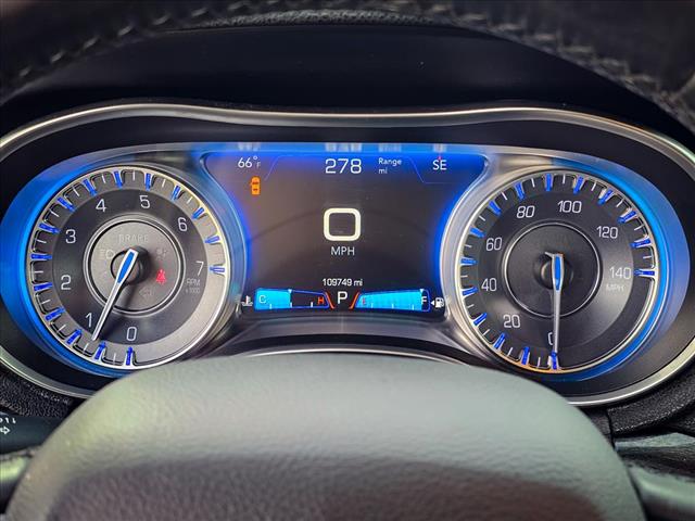 2016 Chrysler 300 LTD