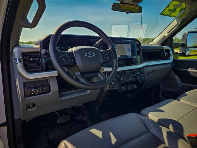 2023 Ford F-350 Super Duty XL