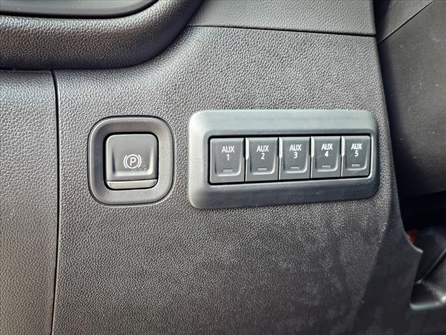 2025 GMC Sierra 3500HD Pro