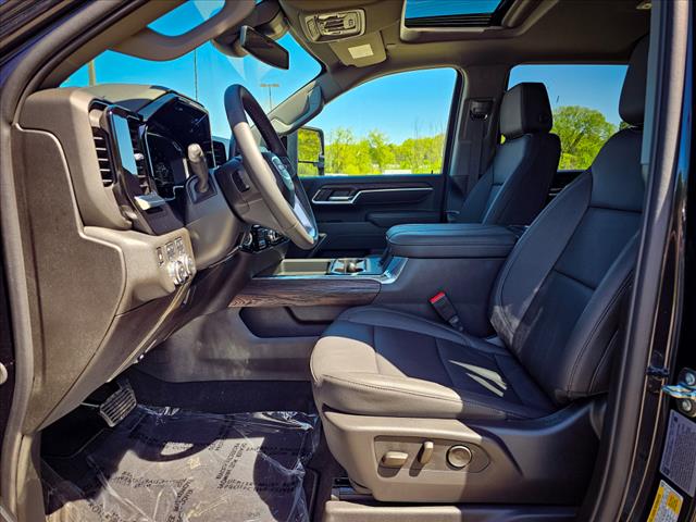 2025 GMC Sierra 2500HD SLT